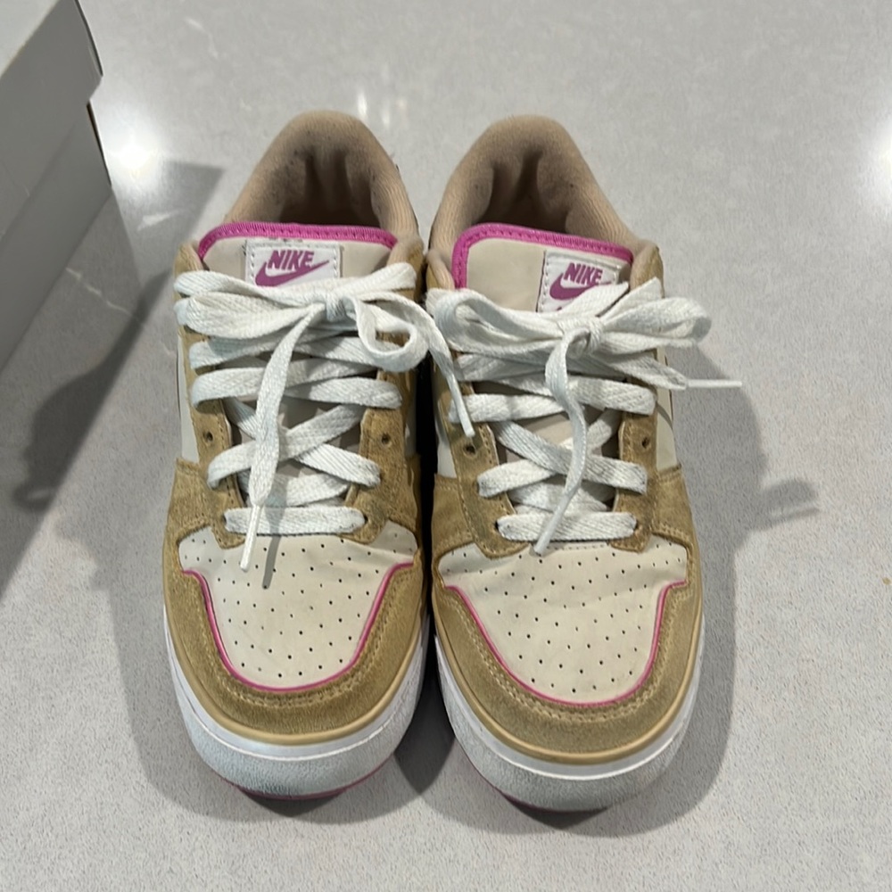 Rare! Nike Air Force 1 Tan/Pink ‘07